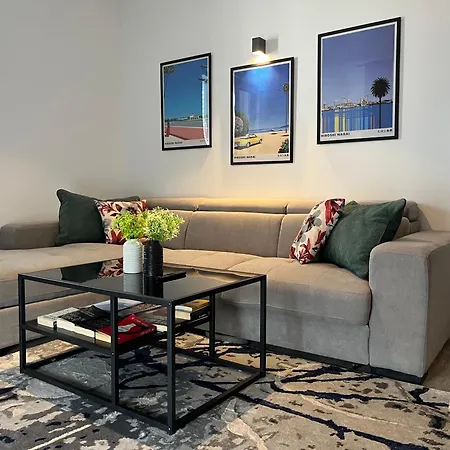 Neue Familienwohnung Meerblick - Klima & Parkplatz * Μακάρσκα