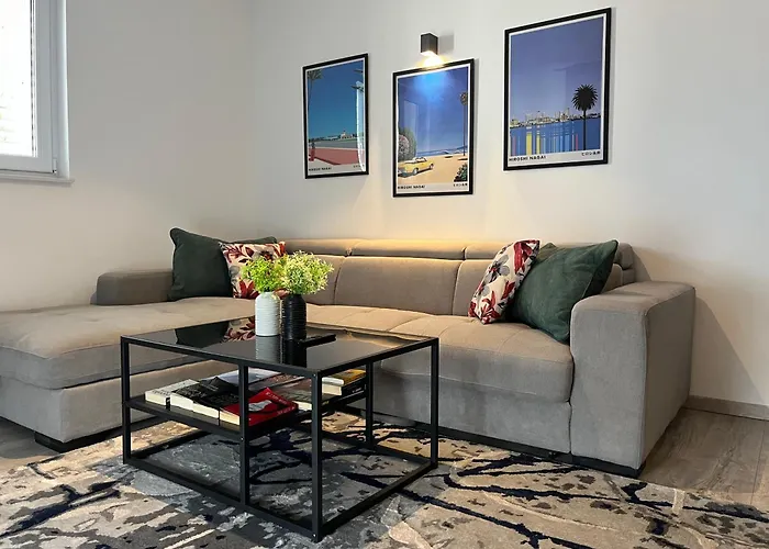 Neue Familienwohnung Meerblick - Klima & Parkplatz * Макарска