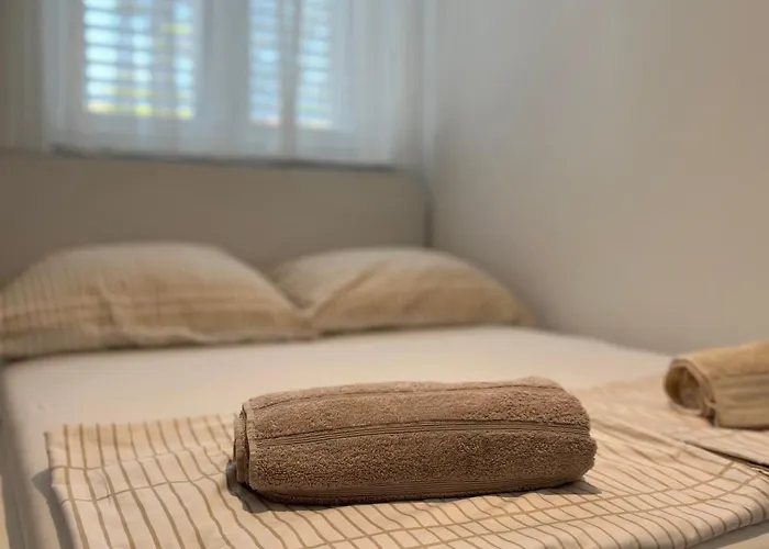 Neue Familienwohnung Meerblick - Klima & Parkplatz Апартаменты Макарска