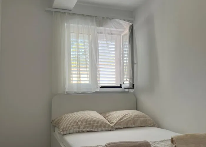 Neue Familienwohnung Meerblick - Klima & Parkplatz Апартаменты *